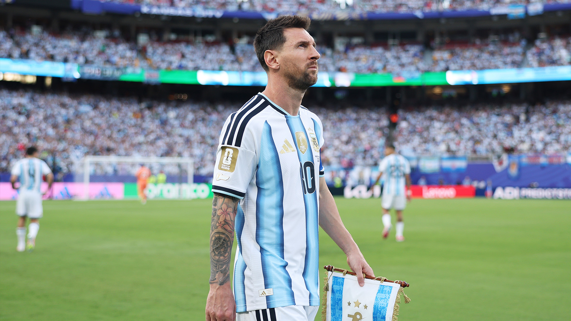 fcfd7618-messi1