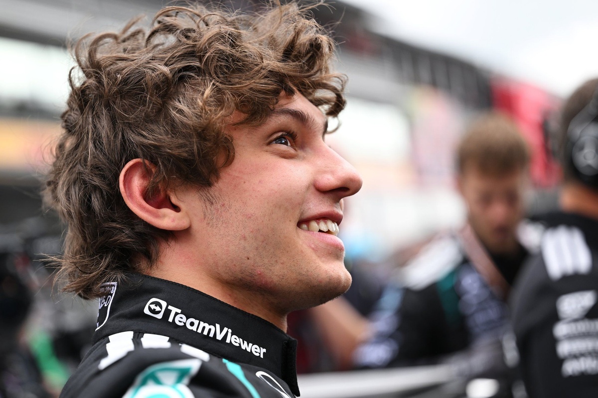 andrea-kimi-antonelli-mercedes-1