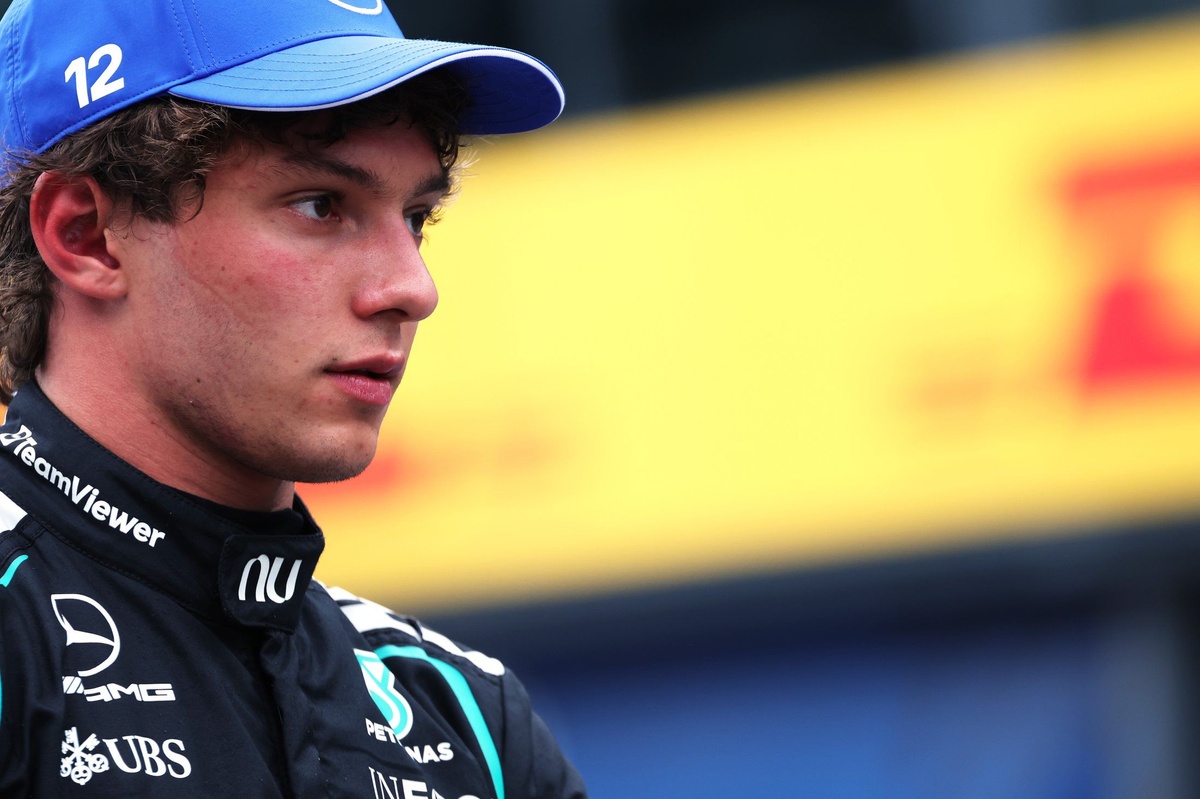 andrea-kimi-antonelli-mercedes-7