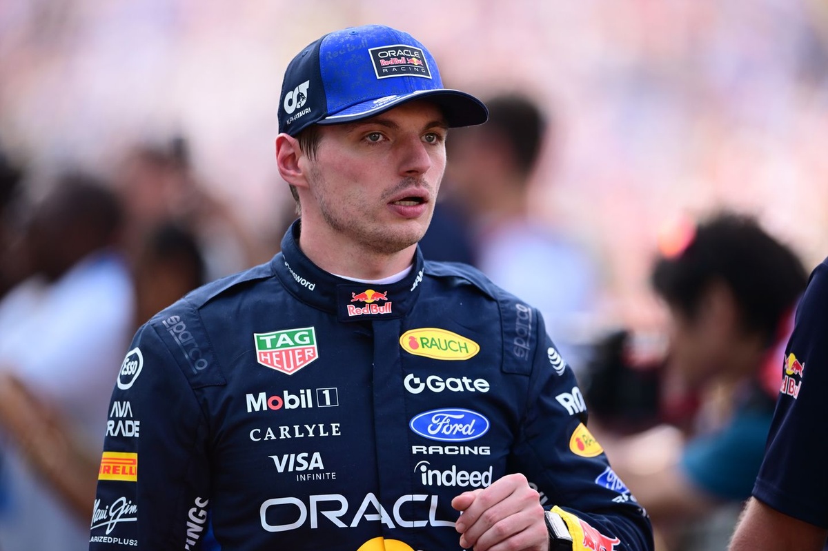 max-verstappen-red-bull-racing-13
