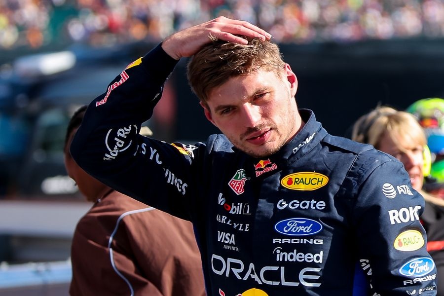 max-verstappen-red-bull-racing-4