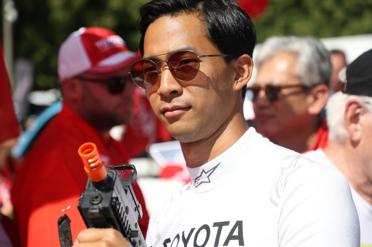 8-toyota-racing-toyota-tr010-h