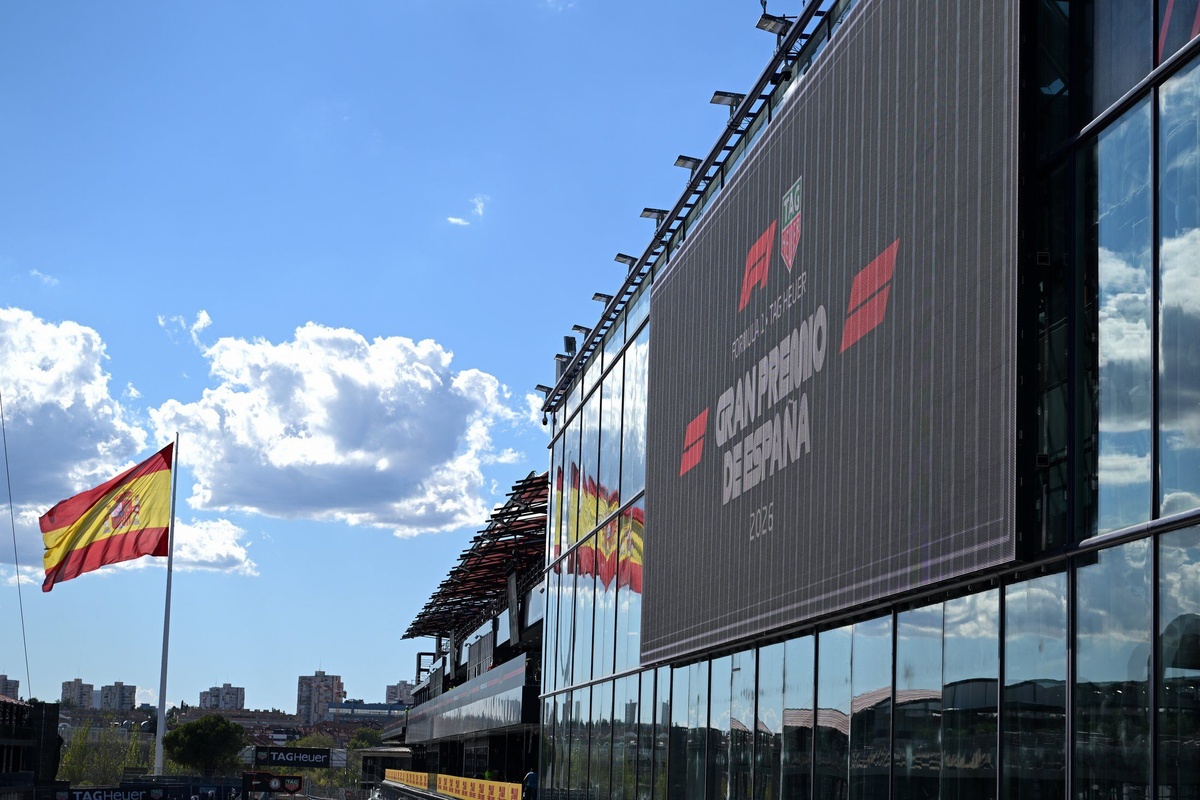 a-scenic-view-of-the-circuit-i-1