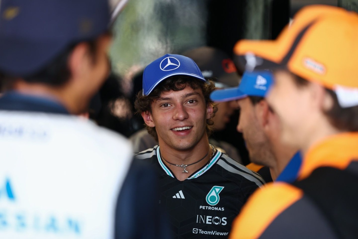 andrea-kimi-antonelli-mercedes-18