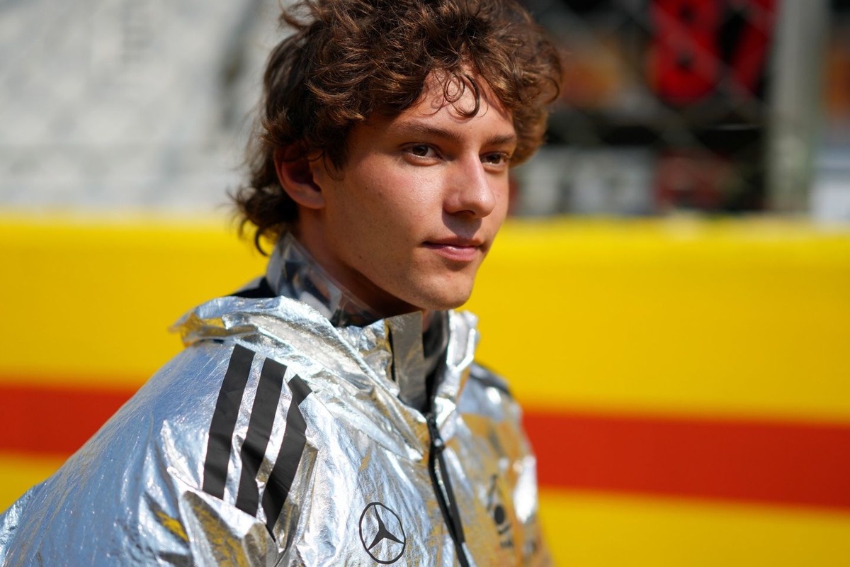 andrea-kimi-antonelli-mercedes-20