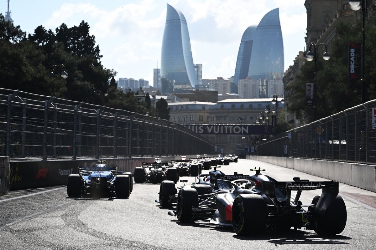 andrea-kimi-antonelli-mercedes-34-5