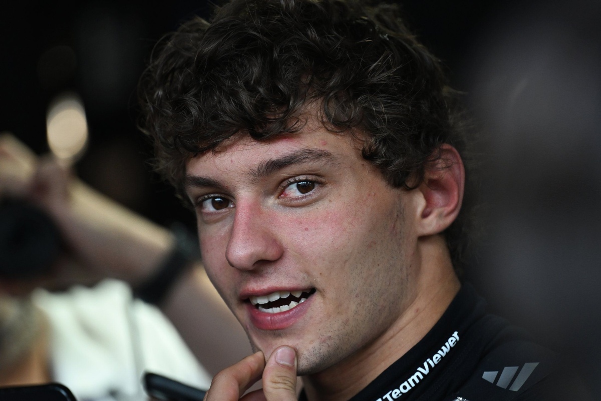 andrea-kimi-antonelli-mercedes-34-6
