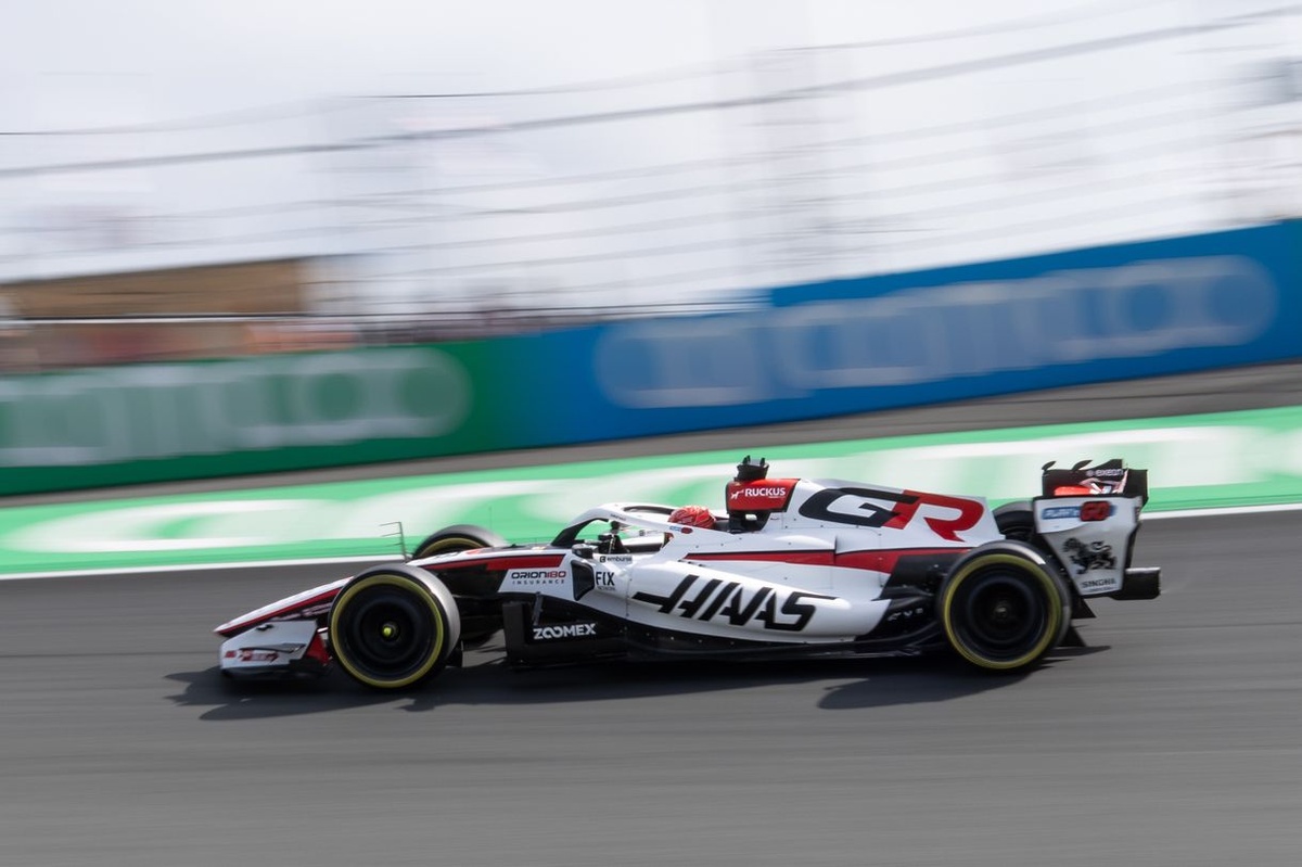esteban-ocon-haas-1