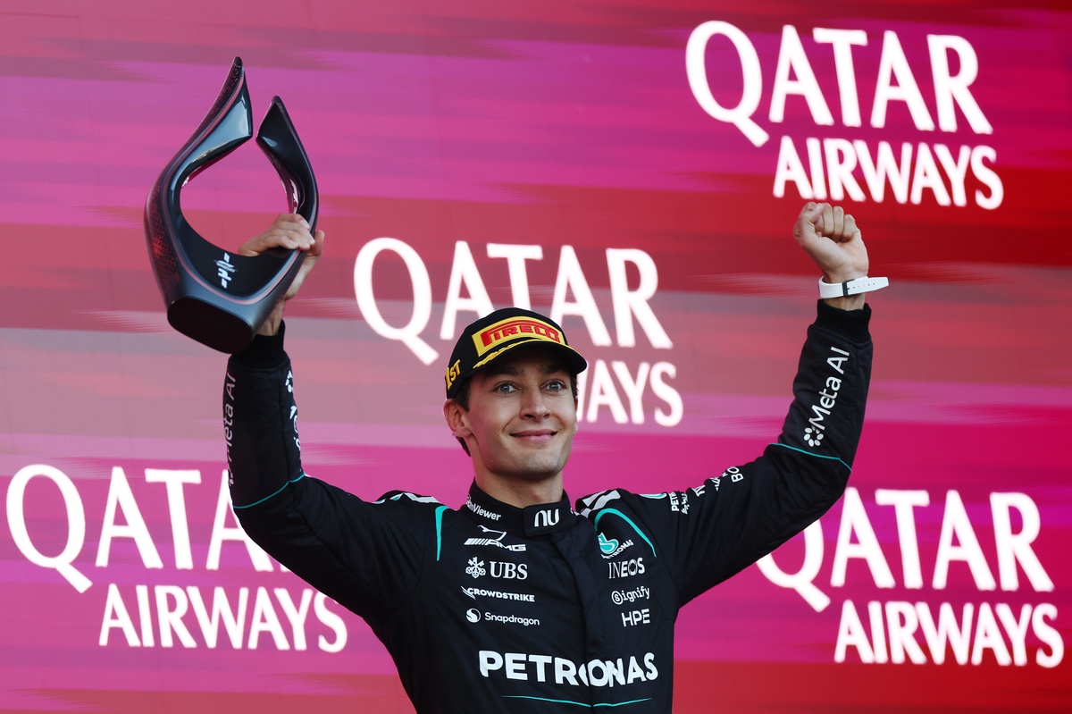 george-russell-mercedes-16-6