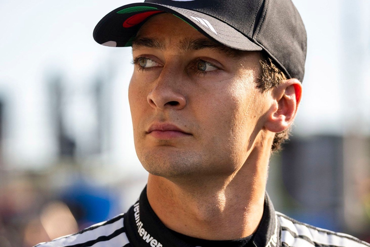 george-russell-mercedes-6