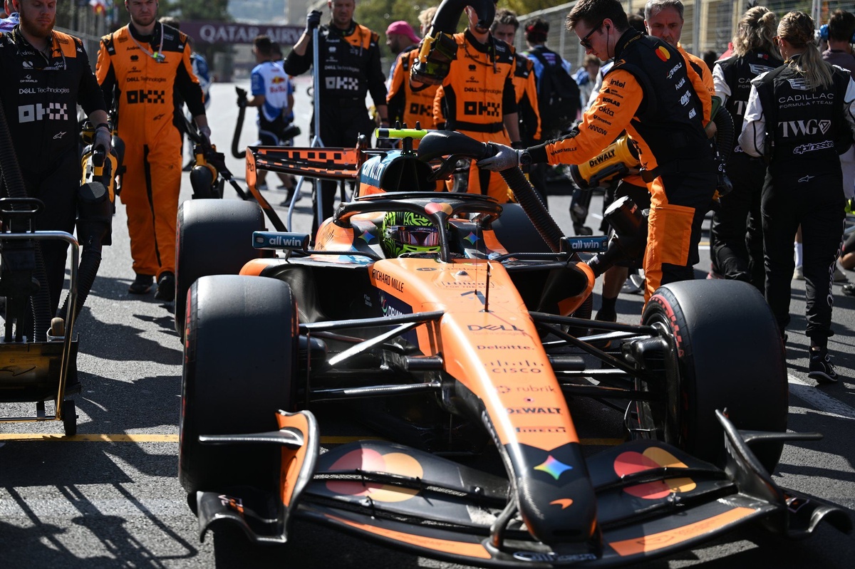 lando-norris-mclaren-3