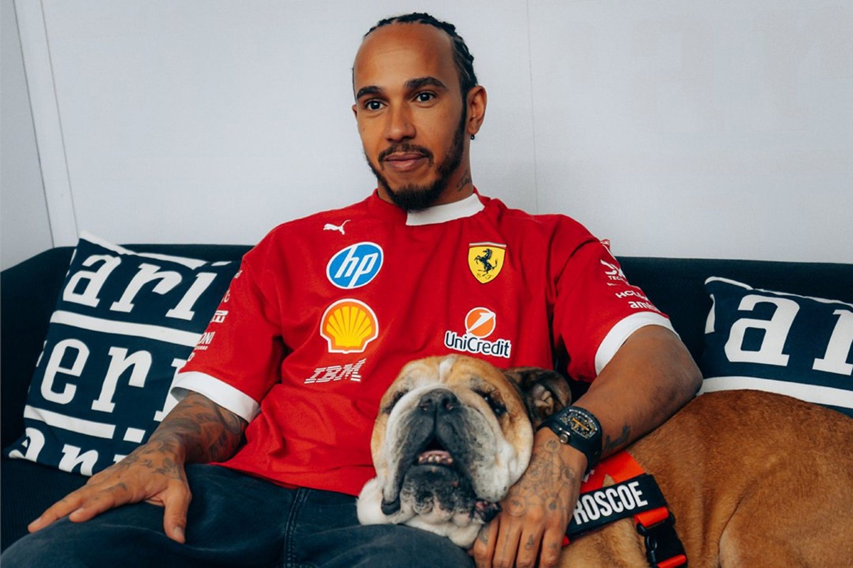 lewis-hamilton-ferrari-with-ro