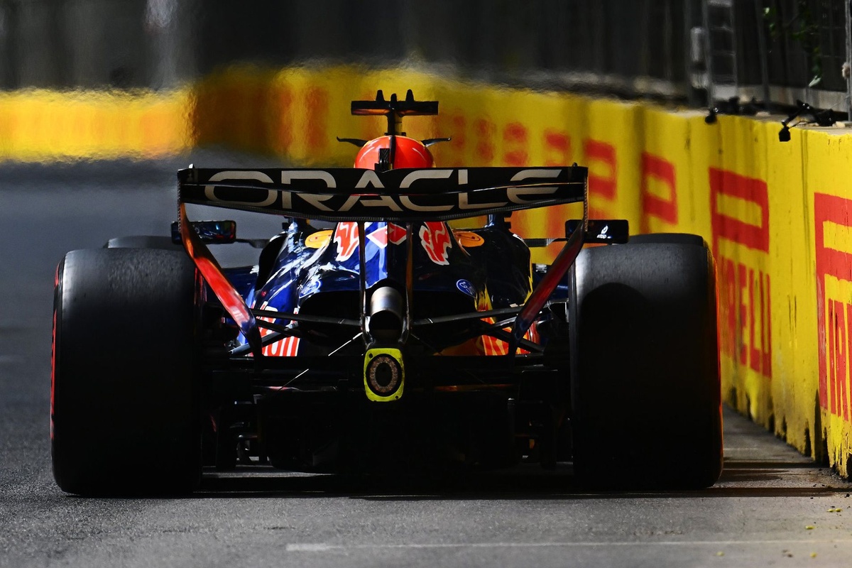 max-verstappen-red-bull-racing-2-2