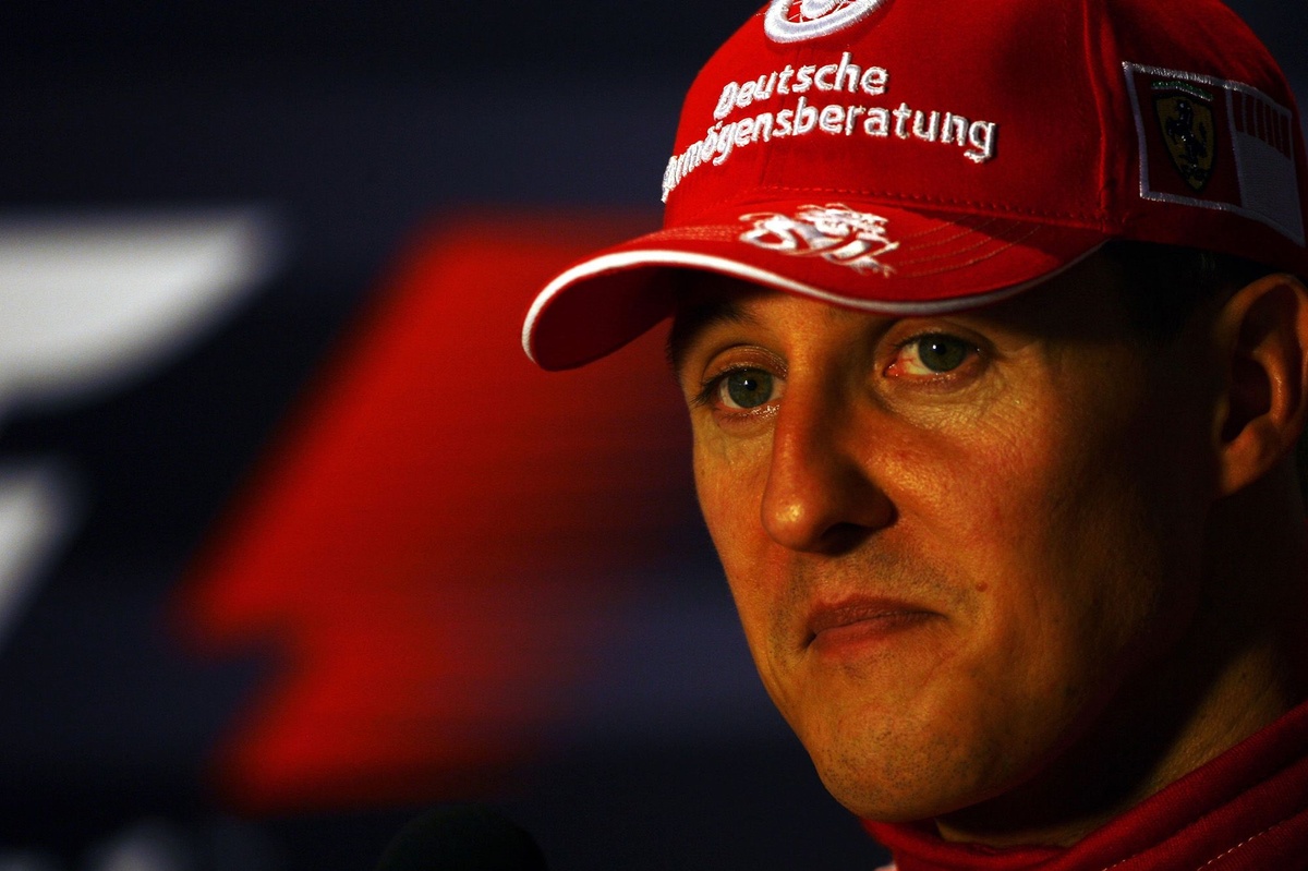 michael-schumacher-ferrari-2