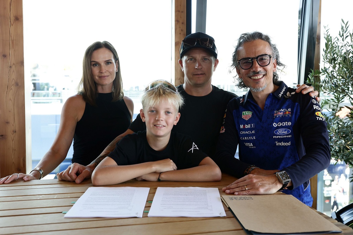 robin-raikkonen-kimi-raikkonen-3