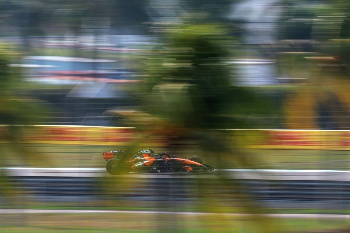 lando-norris-mclaren-3